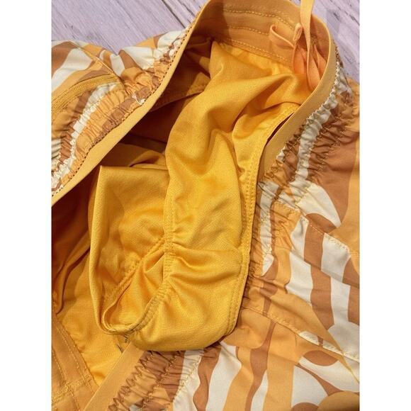 Nike Dri-Fit Icon Clash Tempo Luxe Women’s Size‎ Small Running Shorts DQ6117-752 - Picture 11 of 12